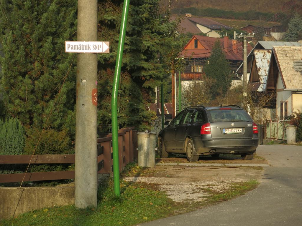 Fotogaléria Informacna tabuľa - pamätník SNP v Kopci (6) Informacna tabuľa - pamätník SNP v Kopci